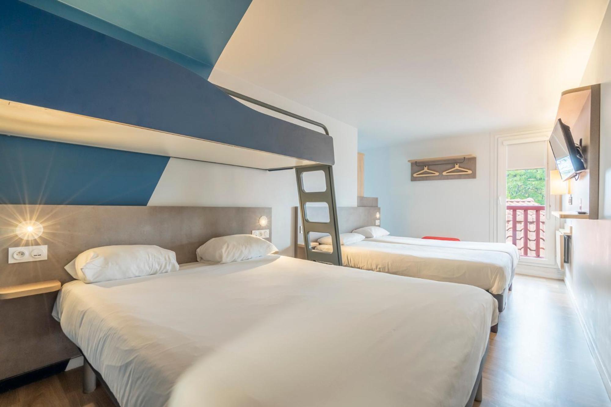 Quarto Familiar - Piso Superior