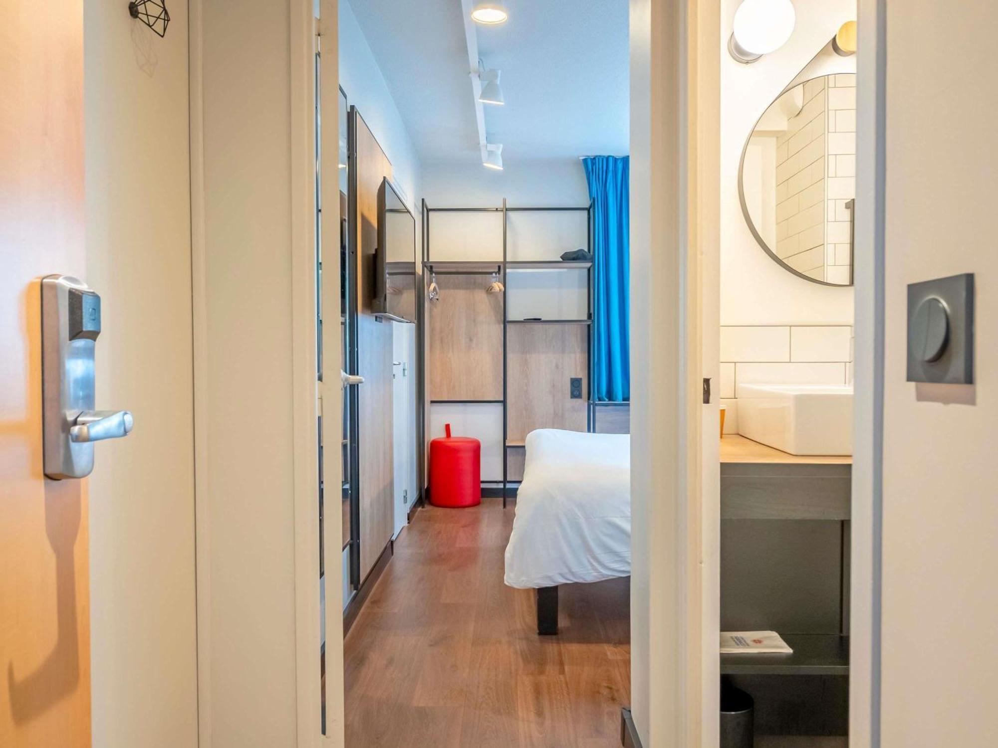 Quarto Twin Standard